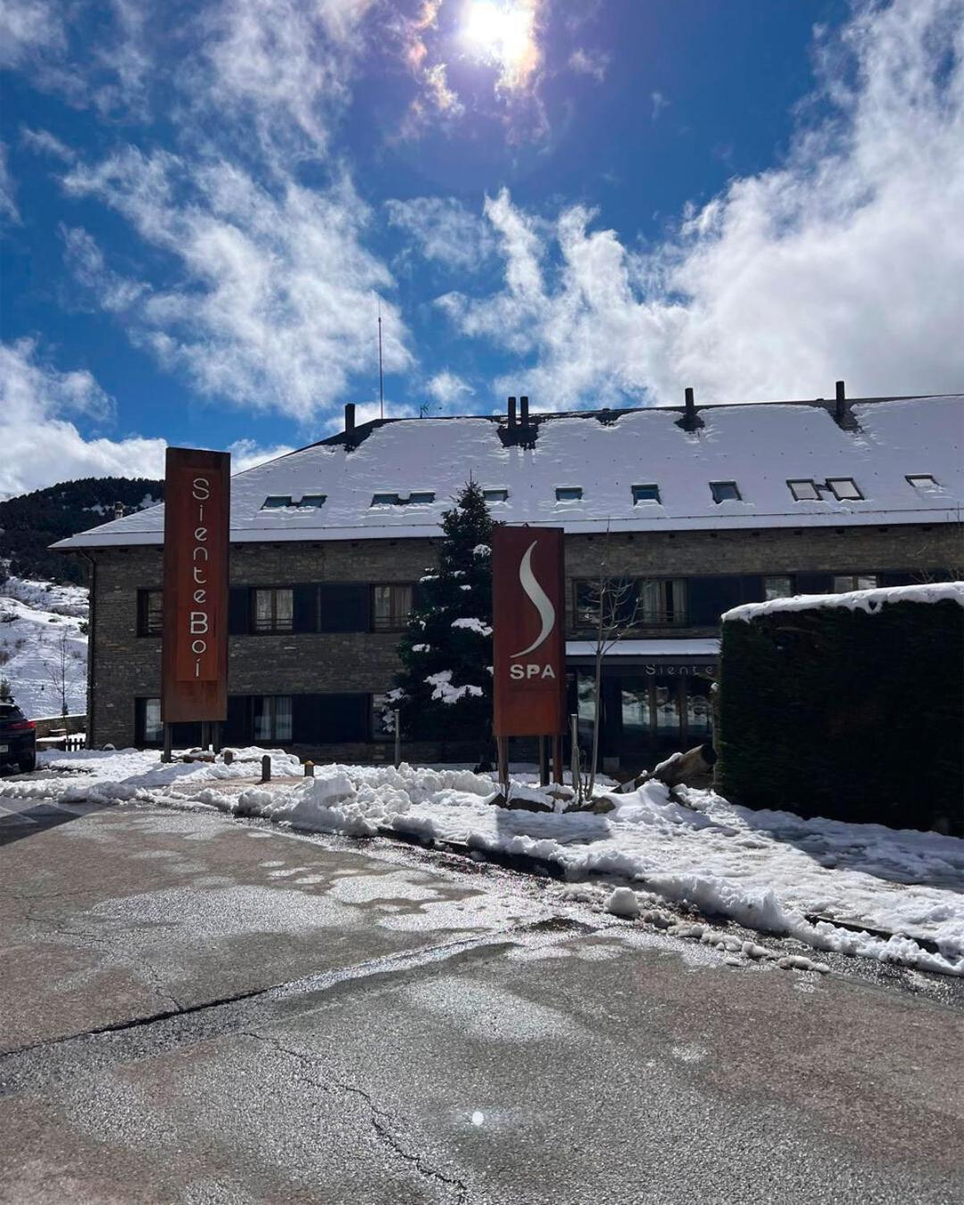 Appart hôtel Siente Boi & 4*
